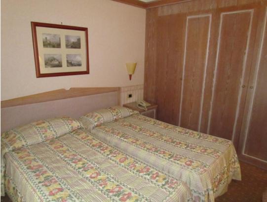 Grand Hotel Delle Terme Re Ferdinando Isquia Habitación foto